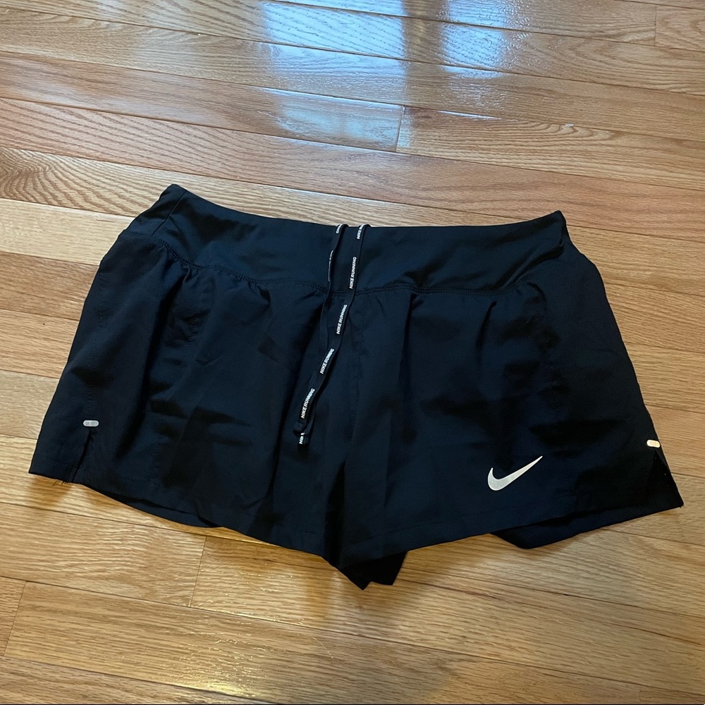COPY - NIKE DRI-FIT SPORT SHORTS